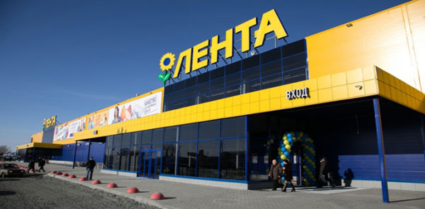 Лента на петергофском шоссе